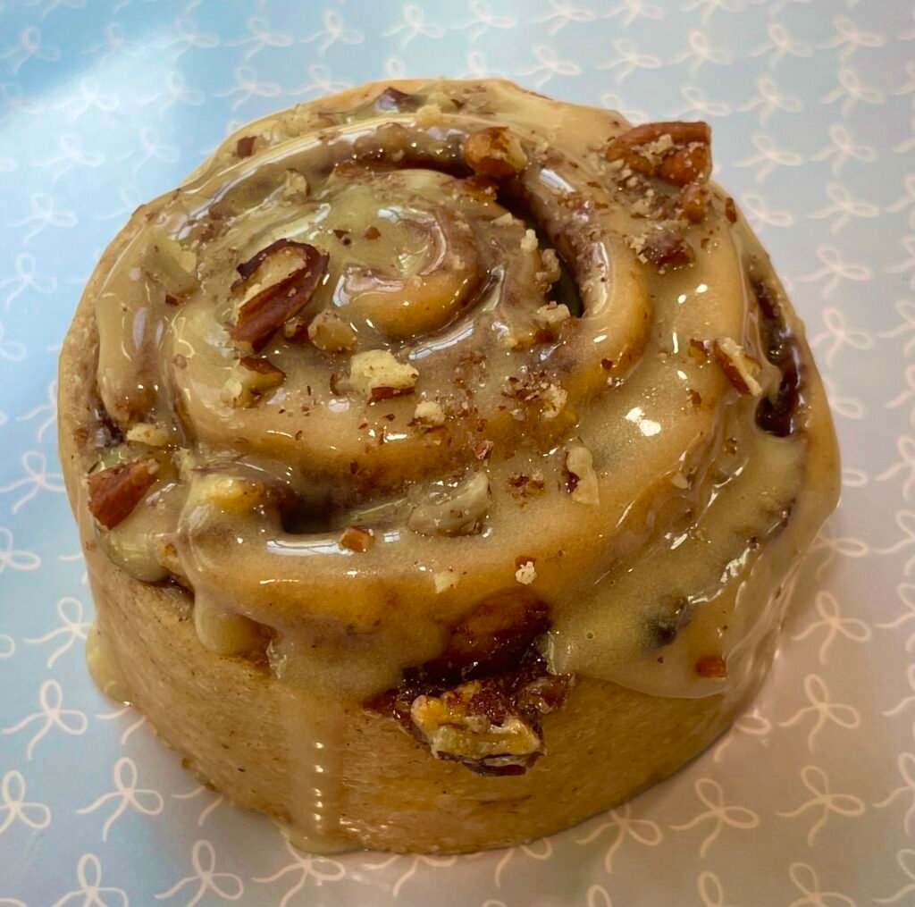 Praline Pecan Cinnamon Roll